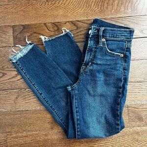 GAP Distressed Ankle Jeans in Deep Blue